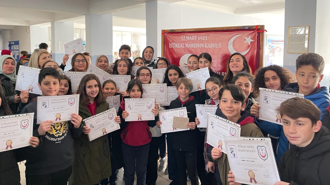 İstiklal Marşını  Güzel Okuma Yarışması Ödül Töreni