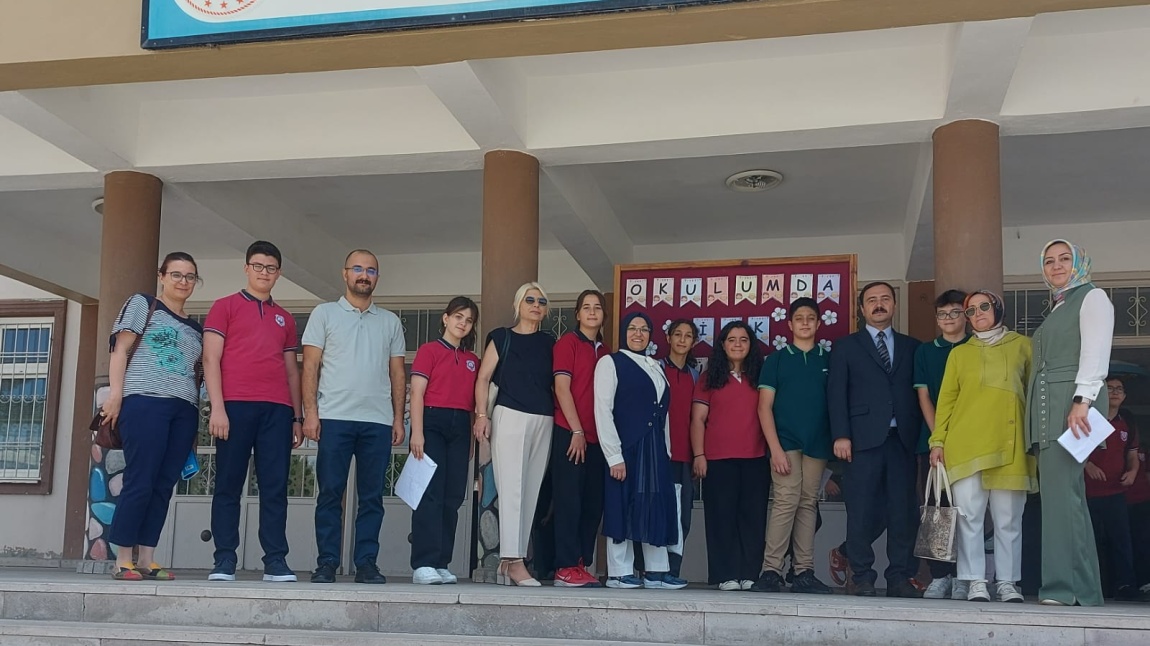 İlköğretim  Haftası okulumuzda coşkuyla kutlandı.